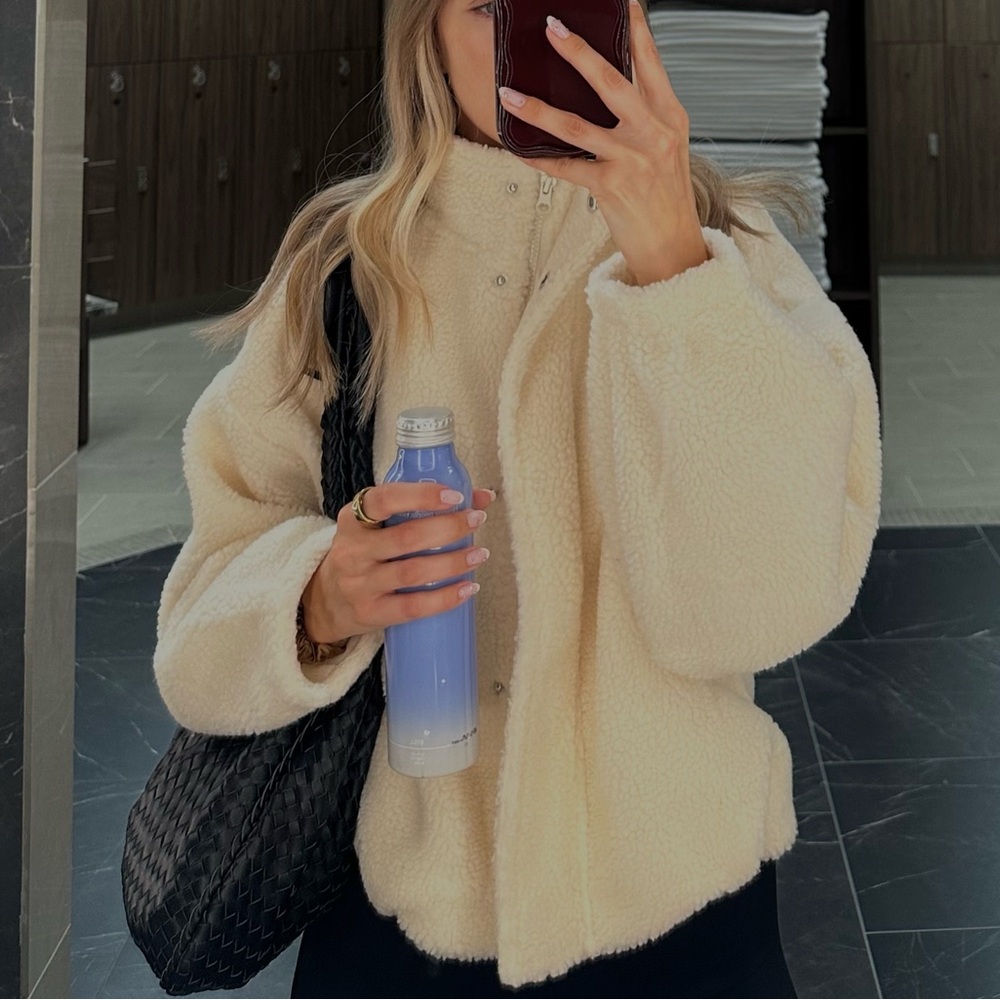 Cream zip up fleece
